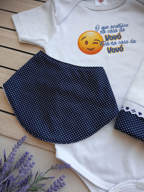 Kit Presente Bebê Personalizado - Body, Babeiro, Babita e Caixa 