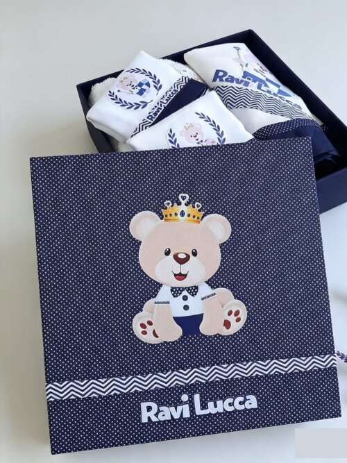 Kit Presente Bebê Personalizado - Toalha de Banho, Cueiro Flanel
