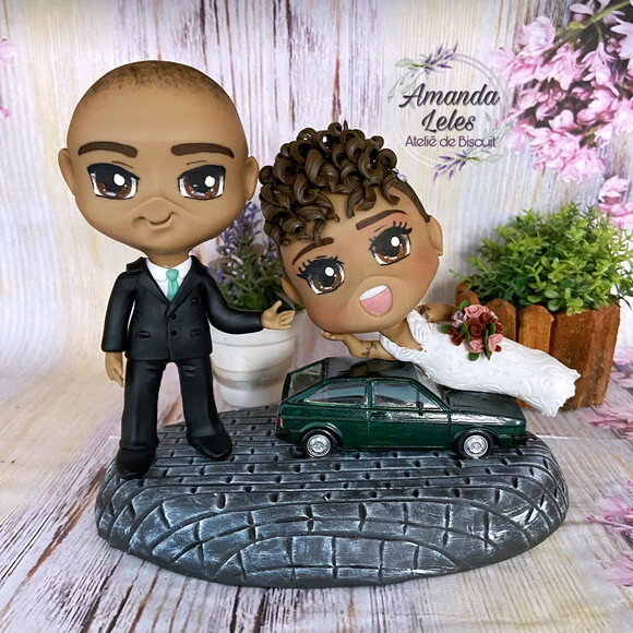Noivinhos Chibi com Miniatura Gol