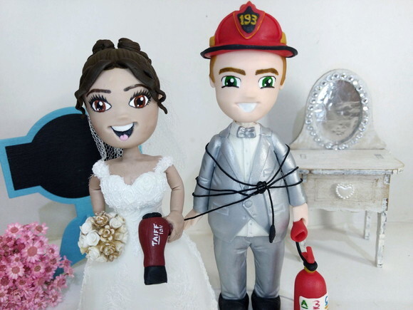 Noivinhos Personalizados Bombeiro e Cabeleireira