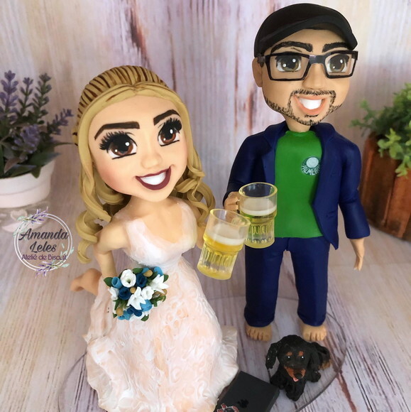 Noivinhos Sweet Com cachorrinho chopp e notebook