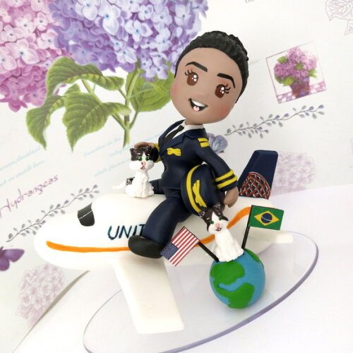 Boneca com Avião Profissão Piloto