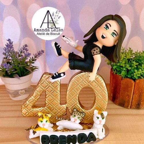 de Repente 40 Anos com Gatinhos