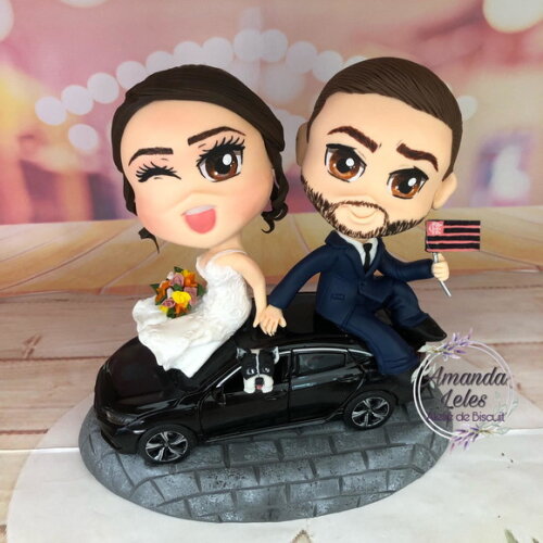 Noivinhos Chibi com Carro e Cachorrinho