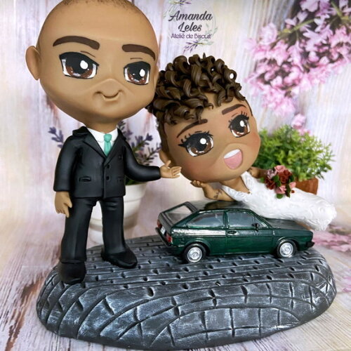 Noivinhos Chibi com Miniatura Gol