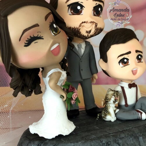 Noivinhos Família com gatinho Chibi