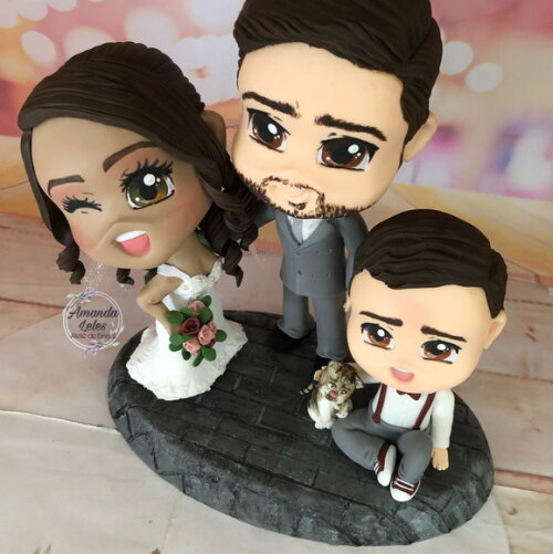 Noivinhos Família com gatinho Chibi