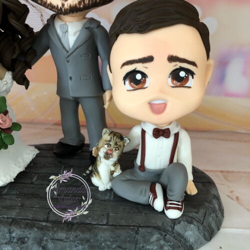 Noivinhos Família com gatinho Chibi