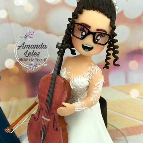 Noivinhos Fofinho com saxofone e violoncelo