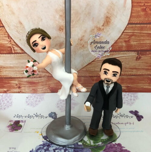Noivinhos sonho no pole dance