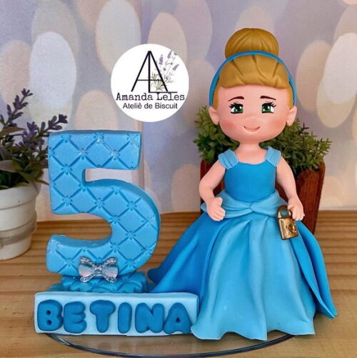 Vela Cinderela Biscuit Topo de Bolo