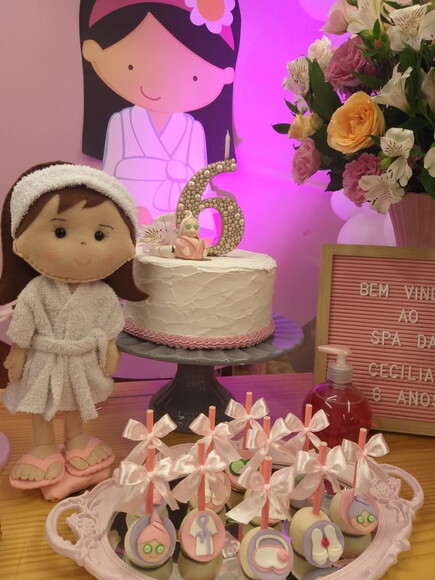 Boneca no Spa