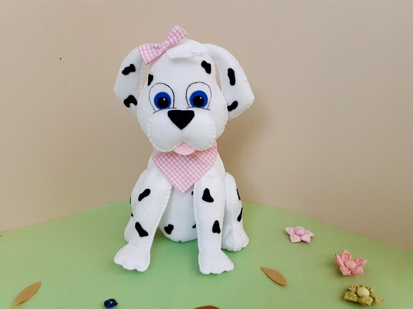 Cachorrinha Dálmata em Feltro