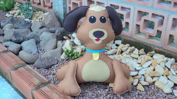 Cachorro em Feltro
