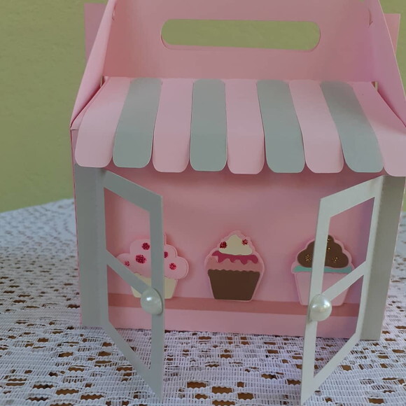 Caixa maleta Vitrine Confeitaria