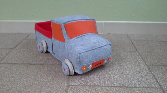 Caminhão de Feltro Personalizado