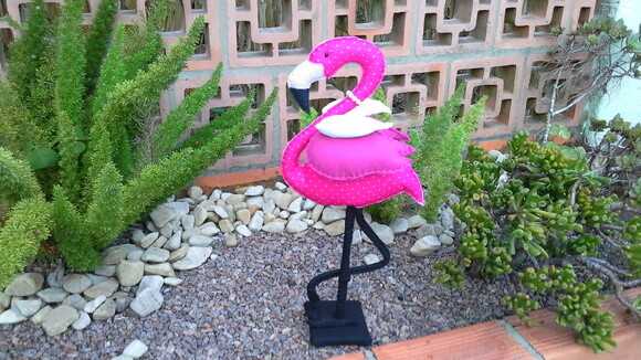 Casal de Flamingos Pink Bolinha