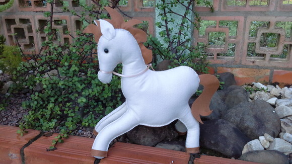 Cavalo em Feltro