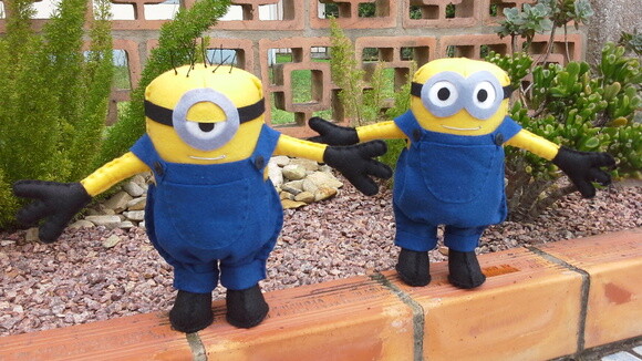 Dupla de Minions em Feltro