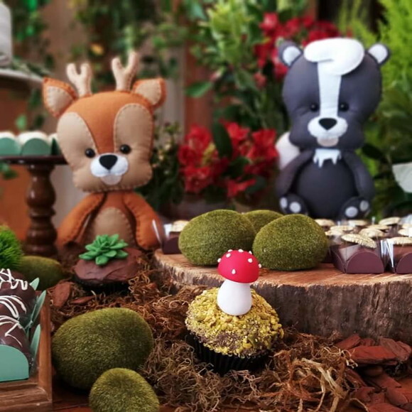 Gambá Bichos do Bosque em Feltro