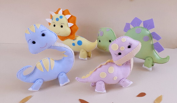 Kit Dinossauros Baby Candy Color 04 Peças