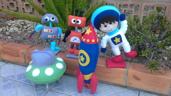 Kit Espacial em Feltro 5 Peças