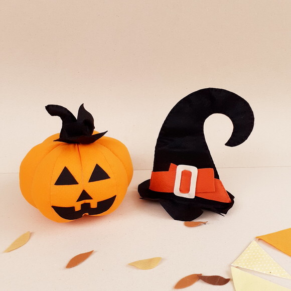 Kit Halloween Feltro e Papel 19 Peças