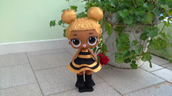 Lol Surprise Queen Bee de Feltro