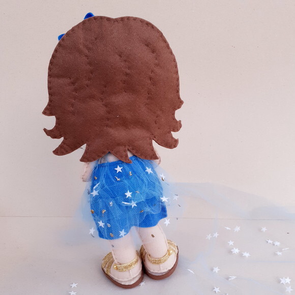 Menina Estrelinha Boneca de Feltro