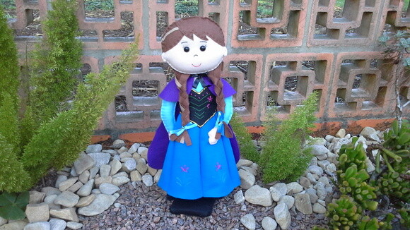Princesa Ana de Frozen em Feltro