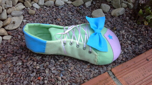 Sapatos de Palhaço em feltro