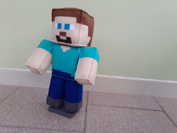 Steve Minecraft em Feltro