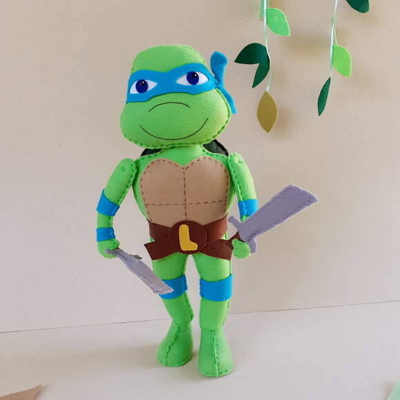Tartaruga Ninja Leonardo em Feltro