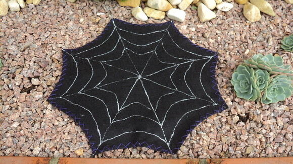Teia de Aranha em Feltro