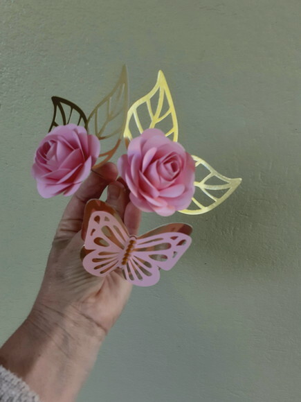 Topper de Rosas e Borboleta de Papel