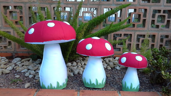Trio de Cogumelos em Feltro