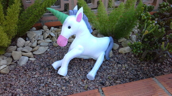 Unicórnio em feltro