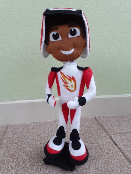 Aj de Blaze Monster Machine em Feltro