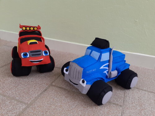 Blaze e Esmagador em Feltro