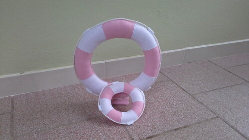 Boias em Feltro 02 Peças Rosa e Branco