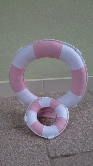 Boias em Feltro 02 Peças Rosa e Branco