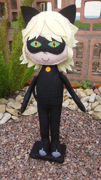 Cat Noir de Miraculous em feltro