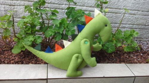 Dinossauro de pano