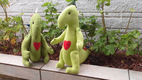 Dinossauros de pano