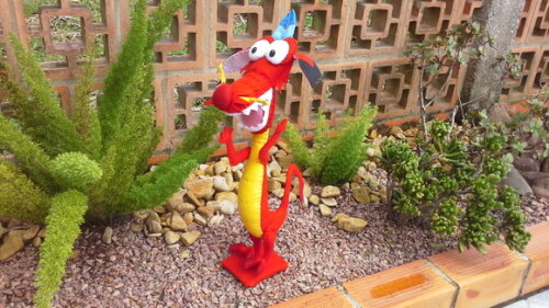 Dragão Mushu em Feltro