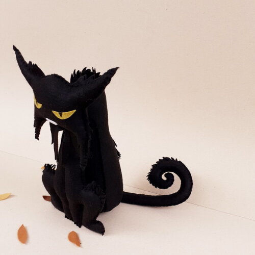 Gato Preto em Feltro