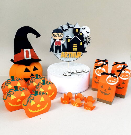 Kit Halloween Feltro e Papel 24 Peças