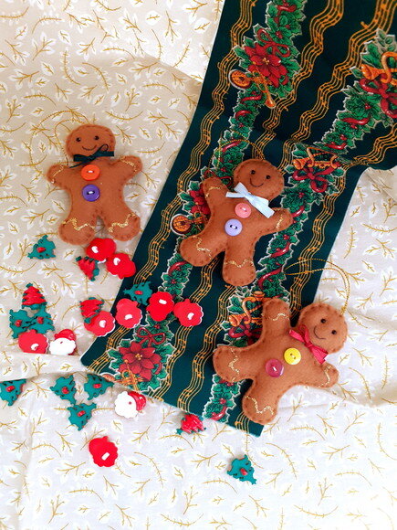 Pingentes Gingerbread de Feltro 03 Peças