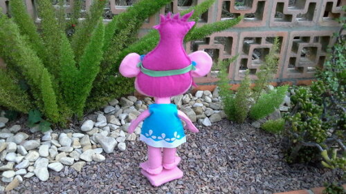 Poppy em Feltro Trolls