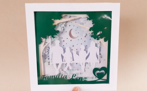 Porta Retrato Família em Papel Iluminado com Luzinhas de Led